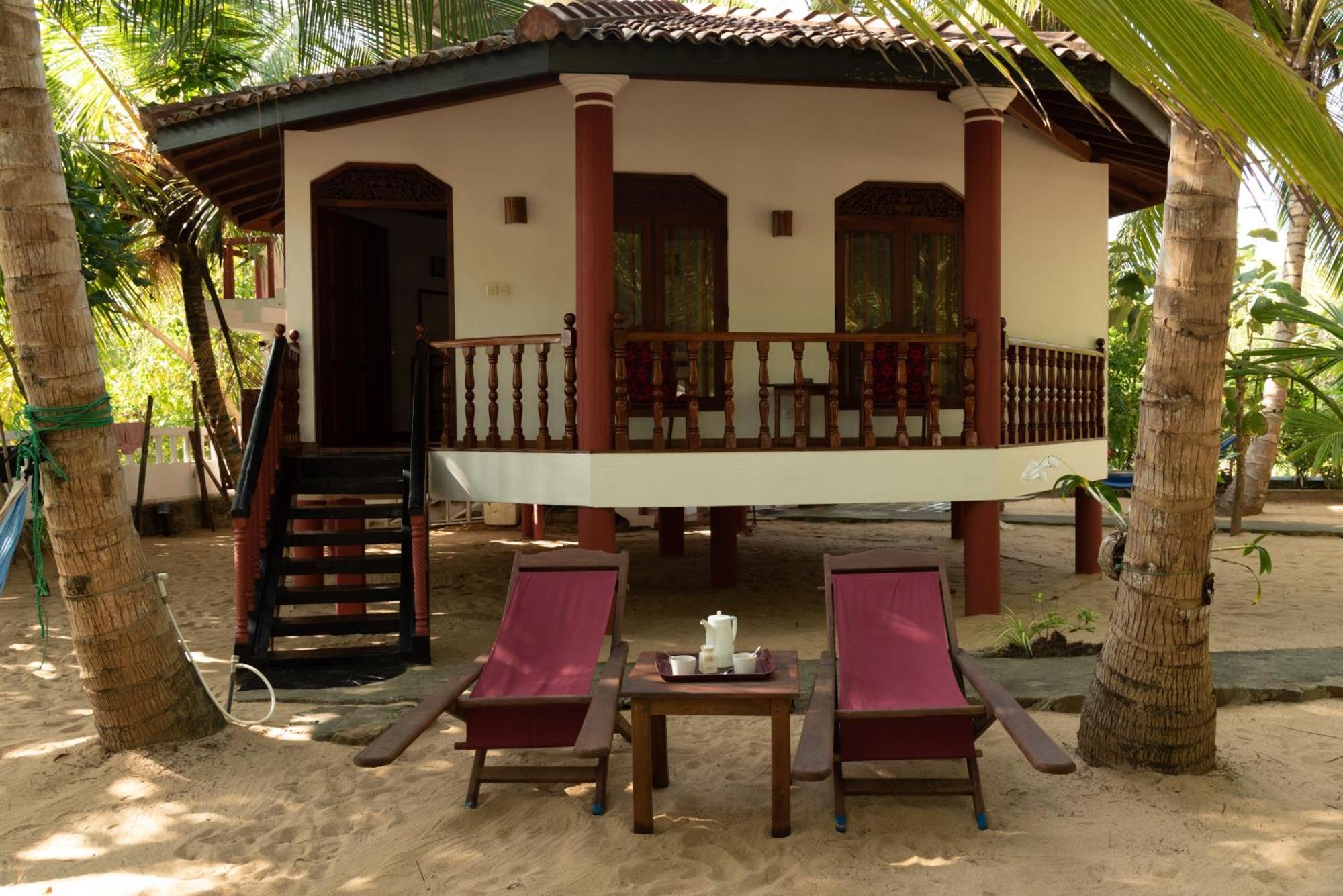 Patini Bungalows - Beach Garden Tangalle Exteriör bild